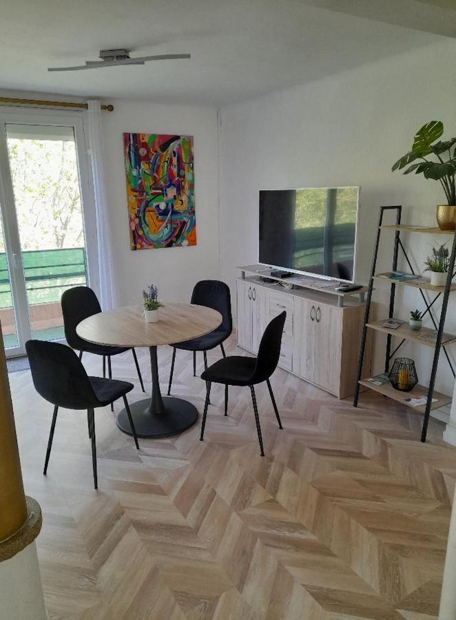 Appartement Aux Alyscamps 2, Climatisation, Wifi, Parking Арль Экстерьер фото